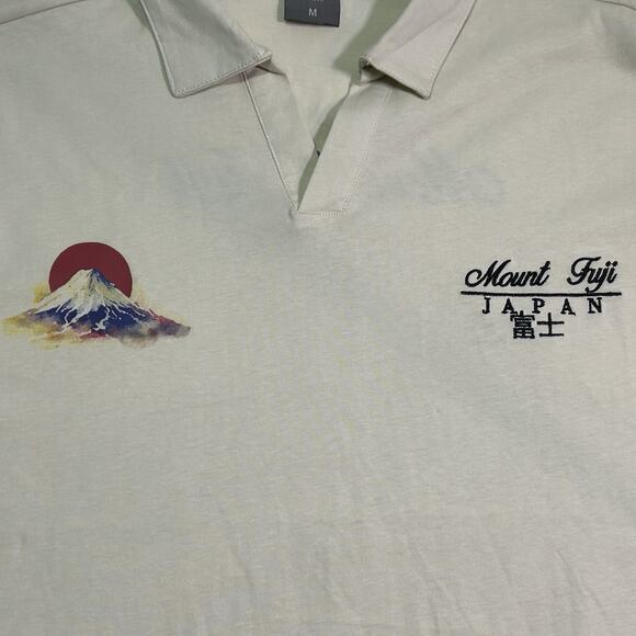 Saints Studio Men's size Med Polo Mount Fuji Japan - Picture 2 of 6